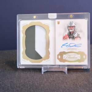 2018 Panini Flawless Sam Darnold Rookie Patch Autograph (RPA) Booklet — New York Jets